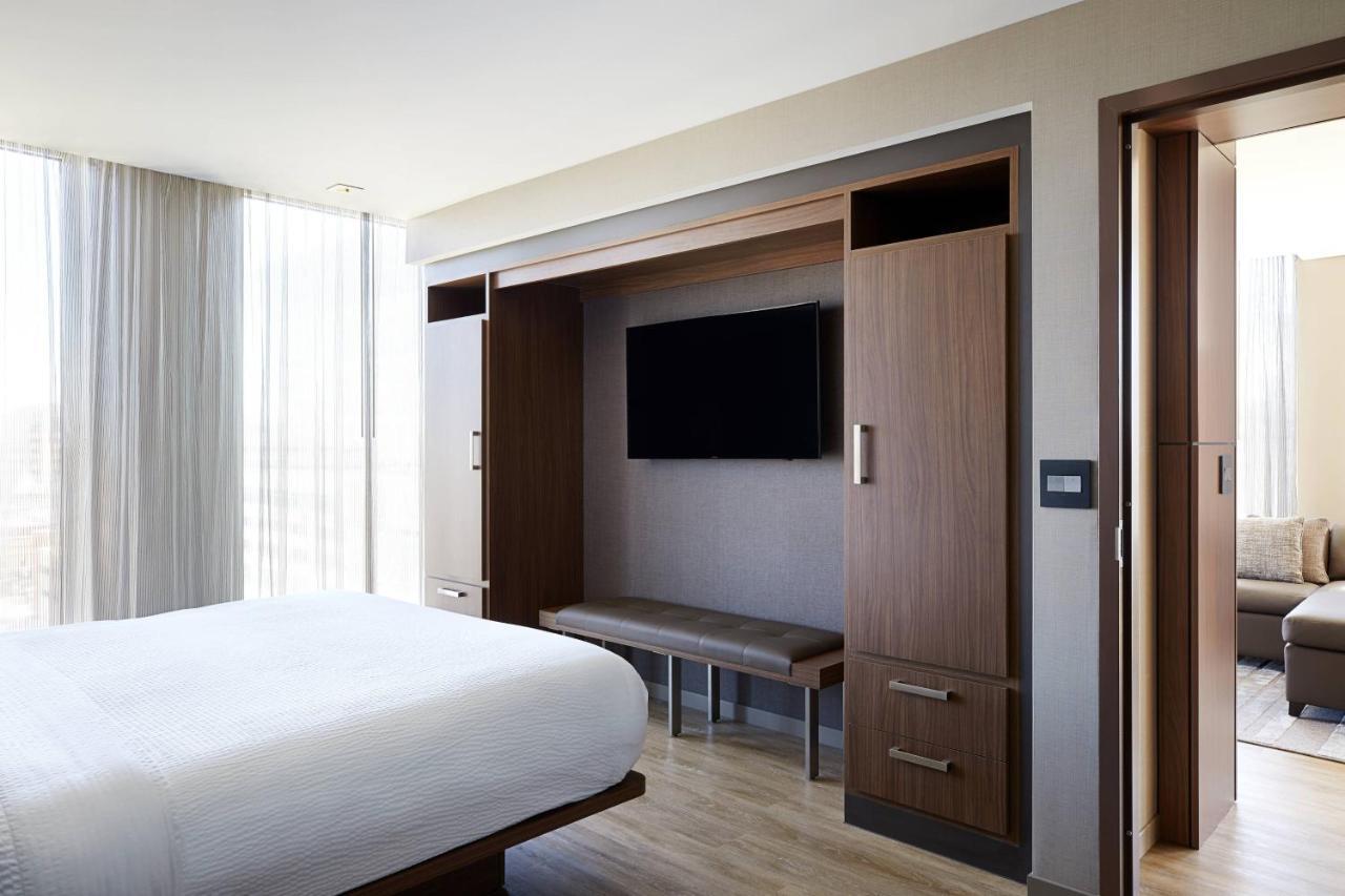 เอซี โฮเต็ล เมดิสัน ดาวน์ทาวน์ Hotel ภายนอก รูปภาพ