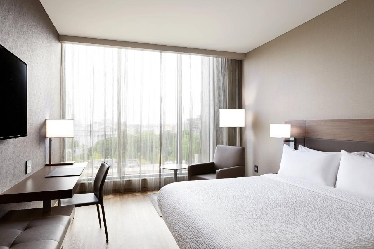 เอซี โฮเต็ล เมดิสัน ดาวน์ทาวน์ Hotel ภายนอก รูปภาพ