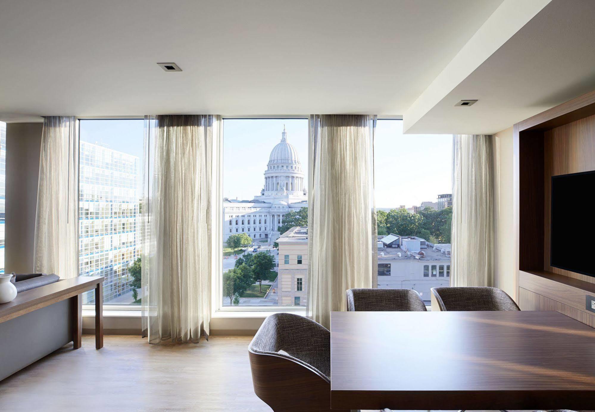 เอซี โฮเต็ล เมดิสัน ดาวน์ทาวน์ Hotel ภายนอก รูปภาพ